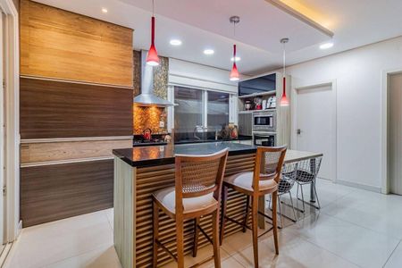 Sala de casa de condomínio para alugar com 3 quartos, 290m² em Neópolis, Gravataí