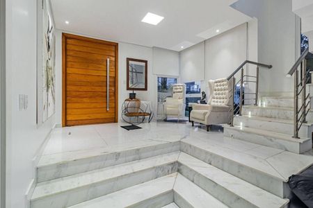 Casa de condomínio para alugar com 290m², 3 quartos e 4 vagas Casa de condomínio para alugar com 290m², 3 quartos e 4 vagasÁrea comum
