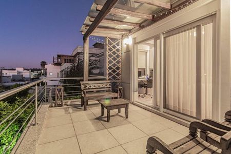 Casa de condomínio para alugar com 290m², 3 quartos e 4 vagas Casa de condomínio para alugar com 290m², 3 quartos e 4 vagasÁrea comum