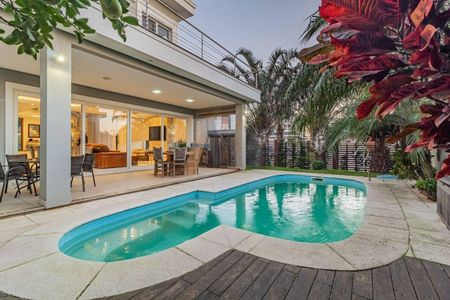 Casa de condomínio para alugar com 290m², 3 quartos e 4 vagas Casa de condomínio para alugar com 290m², 3 quartos e 4 vagasÁrea comum