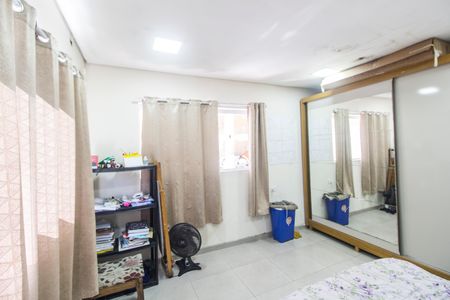 Casa à venda com 108m², 3 quartos e 5 vagas Casa à venda com 108m², 3 quartos e 5 vagasQuarto 3