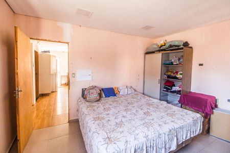 Casa à venda com 108m², 3 quartos e 5 vagas Casa à venda com 108m², 3 quartos e 5 vagasQuarto 1