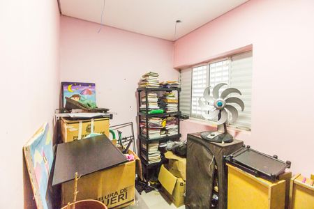 Casa à venda com 108m², 3 quartos e 5 vagas Casa à venda com 108m², 3 quartos e 5 vagasQuarto 2