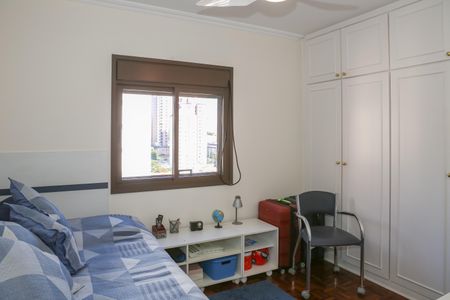 Apartamento à venda com 156m², 4 quartos e 3 vagasQuarto 3