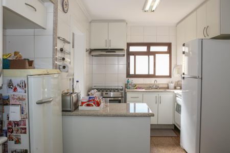 Apartamento à venda com 156m², 4 quartos e 3 vagasCozinha
