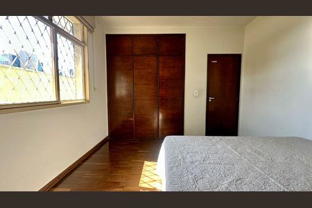 Apartamento à venda com 139m², 4 quartos e 1 vaga Apartamento à venda com 139m², 4 quartos e 1 vagaQuarto