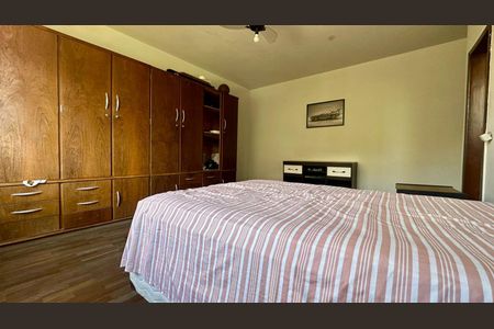 Apartamento à venda com 139m², 4 quartos e 1 vaga Apartamento à venda com 139m², 4 quartos e 1 vagaQuarto