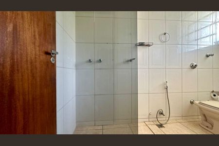 Apartamento à venda com 139m², 4 quartos e 1 vaga Apartamento à venda com 139m², 4 quartos e 1 vagaBanheiro