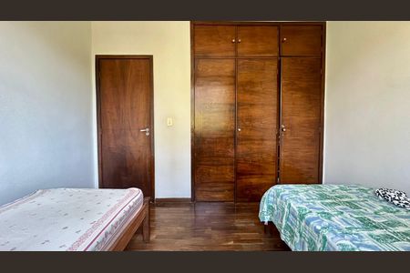 Apartamento à venda com 139m², 4 quartos e 1 vaga Apartamento à venda com 139m², 4 quartos e 1 vagaQuarto