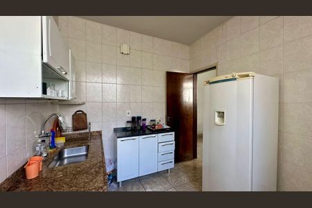 Apartamento à venda com 139m², 4 quartos e 1 vaga Apartamento à venda com 139m², 4 quartos e 1 vagaCozinha