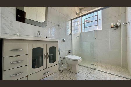 Apartamento à venda com 139m², 4 quartos e 1 vaga Apartamento à venda com 139m², 4 quartos e 1 vagaBanheiro