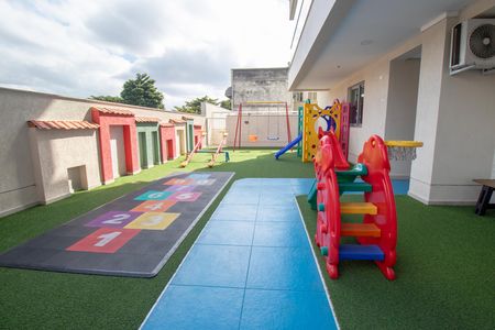 Apartamento para alugar com 64m², 2 quartos e 1 vaga Apartamento para alugar com 64m², 2 quartos e 1 vagaÁrea comum - Playground