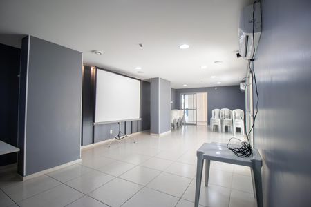 Apartamento para alugar com 64m², 2 quartos e 1 vaga Apartamento para alugar com 64m², 2 quartos e 1 vagaÁrea comum - Salão de festas