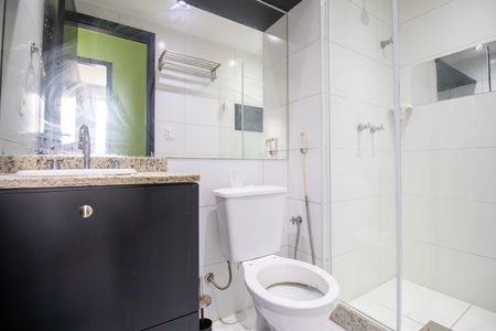 Apartamento para alugar com 64m², 2 quartos e 1 vaga Apartamento para alugar com 64m², 2 quartos e 1 vagaBanheiro