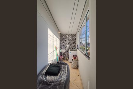 Casa para alugar com 98m², 3 quartos e 1 vaga Casa para alugar com 98m², 3 quartos e 1 vagaÁrea de Serviço