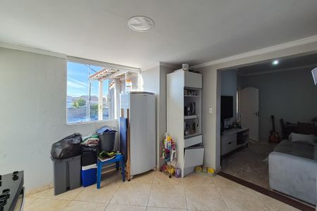Casa para alugar com 98m², 3 quartos e 1 vaga Casa para alugar com 98m², 3 quartos e 1 vagaCozinha