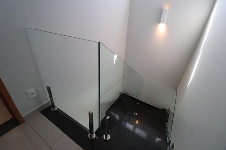 Apartamento para alugar com 190m², 4 quartos e 2 vagasEscada