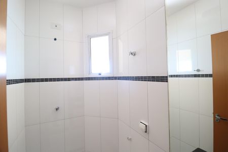 Apartamento para alugar com 190m², 4 quartos e 2 vagasBanheiro Social 2