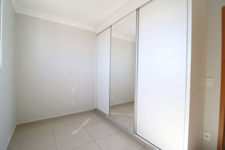 Apartamento para alugar com 190m², 4 quartos e 2 vagasQuarto 2