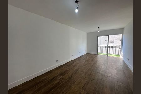 Apartamento à venda com 94m², 3 quartos e 1 vaga Apartamento à venda com 94m², 3 quartos e 1 vagaSala