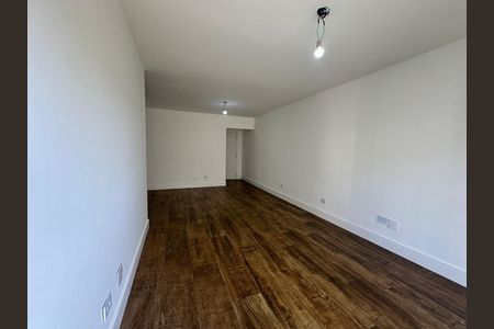 Apartamento à venda com 94m², 3 quartos e 1 vaga Apartamento à venda com 94m², 3 quartos e 1 vagaSala