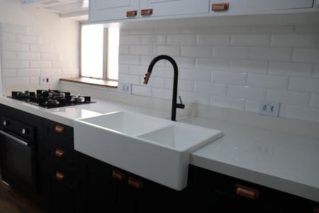 Apartamento à venda com 94m², 3 quartos e 1 vaga Apartamento à venda com 94m², 3 quartos e 1 vagaCozinha
