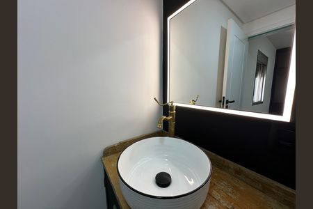 Apartamento à venda com 94m², 3 quartos e 1 vaga Apartamento à venda com 94m², 3 quartos e 1 vagaBanheiro da Suíte
