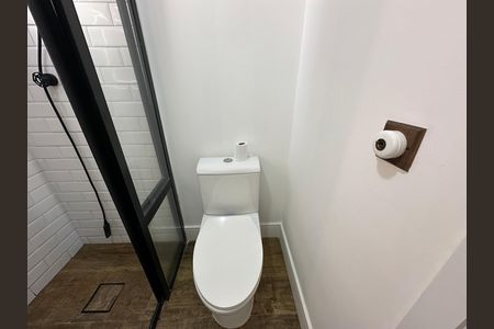 Apartamento à venda com 94m², 3 quartos e 1 vaga Apartamento à venda com 94m², 3 quartos e 1 vagaBanheiro da Suíte