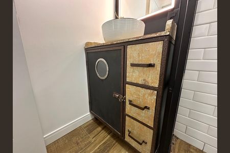 Apartamento à venda com 94m², 3 quartos e 1 vaga Apartamento à venda com 94m², 3 quartos e 1 vagaBanheiro da Suíte