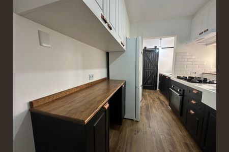 Apartamento à venda com 94m², 3 quartos e 1 vaga Apartamento à venda com 94m², 3 quartos e 1 vagaCozinha