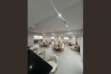 Apartamento para alugar com 42m², 2 quartos e 1 vaga Apartamento para alugar com 42m², 2 quartos e 1 vagaÁrea comum - Salão de festas