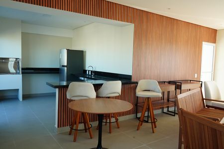 Apartamento para alugar com 42m², 2 quartos e 1 vagaÁrea comum - Salão de festas