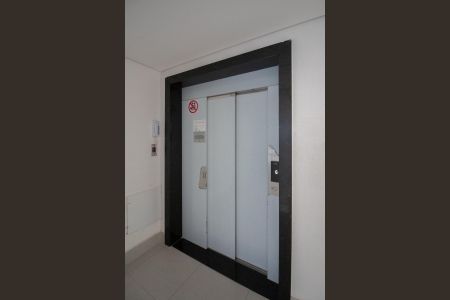 Apartamento para alugar com 51m², 2 quartos e 2 vagas Apartamento para alugar com 51m², 2 quartos e 2 vagasElevador