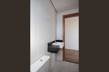 Apartamento para alugar com 51m², 2 quartos e 2 vagas Apartamento para alugar com 51m², 2 quartos e 2 vagasBanheiro da Suíte