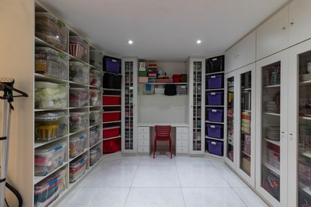 Quarto 1 de casa à venda com 3 quartos, 375m² em Alto da Lapa, São Paulo