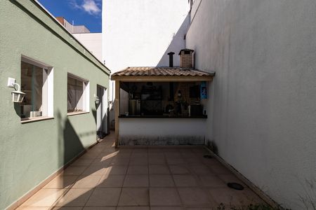 Quintal de casa à venda com 3 quartos, 375m² em Alto da Lapa, São Paulo