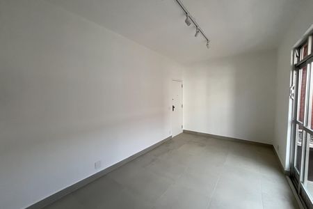 Sala de apartamento à venda com 2 quartos, 56m² em Jardim Guanabara, Rio de Janeiro