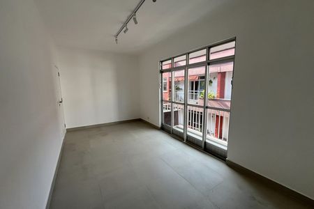 Sala de apartamento à venda com 2 quartos, 56m² em Jardim Guanabara, Rio de Janeiro