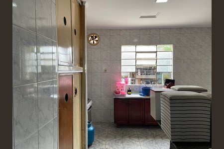 Casa à venda com 300m², 3 quartos e 4 vagas Casa à venda com 300m², 3 quartos e 4 vagasCozinha