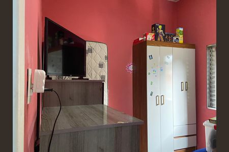 Casa à venda com 300m², 3 quartos e 4 vagas Casa à venda com 300m², 3 quartos e 4 vagasQuarto 2