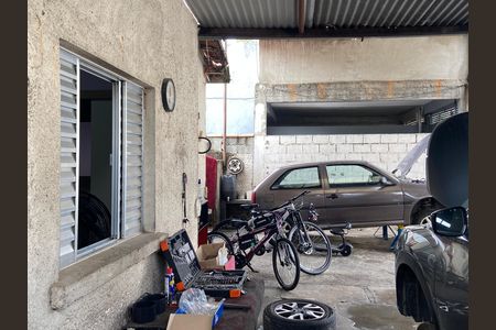 Casa à venda com 300m², 3 quartos e 4 vagas Casa à venda com 300m², 3 quartos e 4 vagasGaragem