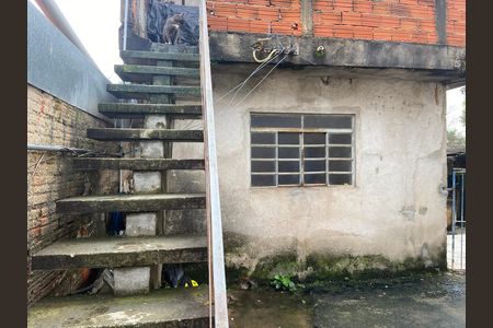 Casa à venda com 300m², 3 quartos e 4 vagas Casa à venda com 300m², 3 quartos e 4 vagasÁrea externa