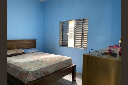 Casa à venda com 300m², 3 quartos e 4 vagas Casa à venda com 300m², 3 quartos e 4 vagasQuarto 1