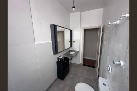 Apartamento à venda com 58m², 1 quarto e sem vaga Apartamento à venda com 58m², 1 quarto e sem vagaBanheiro