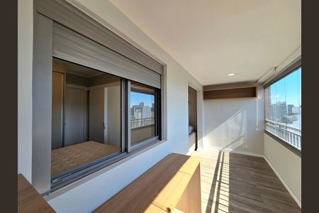 Apartamento para alugar com 32m², 1 quarto e 1 vaga Apartamento para alugar com 32m², 1 quarto e 1 vagaVaranda