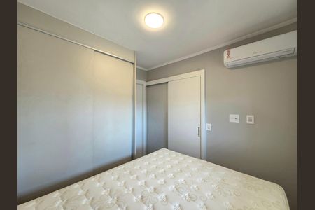 Apartamento para alugar com 32m², 1 quarto e 1 vaga Apartamento para alugar com 32m², 1 quarto e 1 vagaSuíte