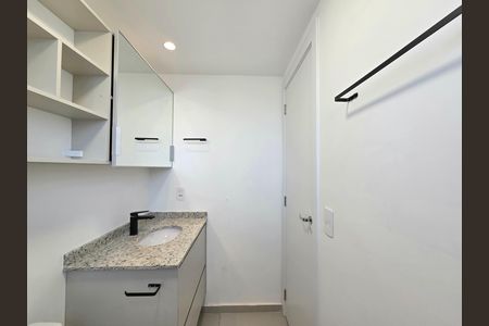 Apartamento para alugar com 32m², 1 quarto e 1 vaga Apartamento para alugar com 32m², 1 quarto e 1 vagaBanheiro da Suíte