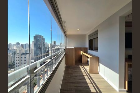 Apartamento para alugar com 32m², 1 quarto e 1 vaga Apartamento para alugar com 32m², 1 quarto e 1 vagaVaranda