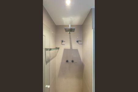 Apartamento para alugar com 147m², 4 quartos e 2 vagas Apartamento para alugar com 147m², 4 quartos e 2 vagasBanheiro da Suíte 1