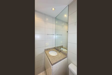 Apartamento para alugar com 147m², 4 quartos e 2 vagas Apartamento para alugar com 147m², 4 quartos e 2 vagasBanheiro da Suíte 2
